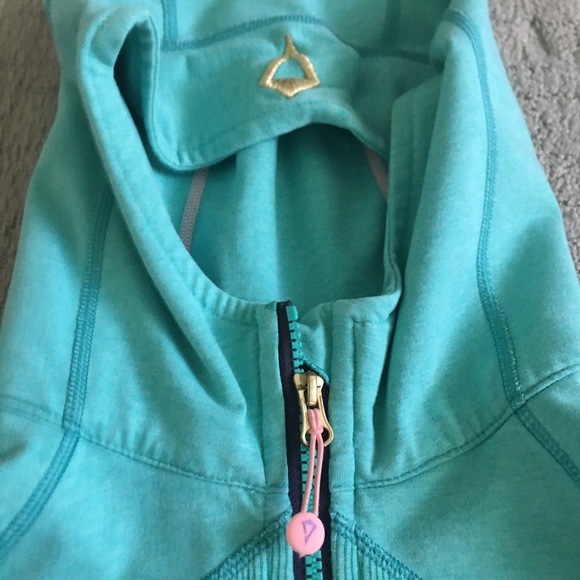 Teal Ivivva Lululemon Practice Jacket Girls zip up - Picture 4 of 6